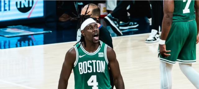 一攻一防杀死系列赛悬念！送走霍勒迪，雄鹿后悔吗？