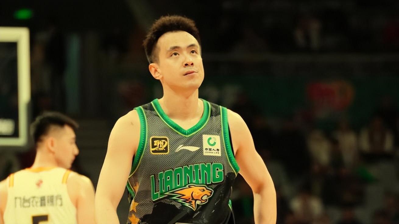 九游体育app下载-CBA赵子龙狂轰24+3+7+1复出即巅峰！辽篮否极泰来,送给新疆两连败
