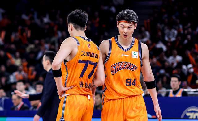 九游体育平台-CCTV5直播！上海再战浙江全力横扫，弗格渐入佳境，卢伟全力冲第1